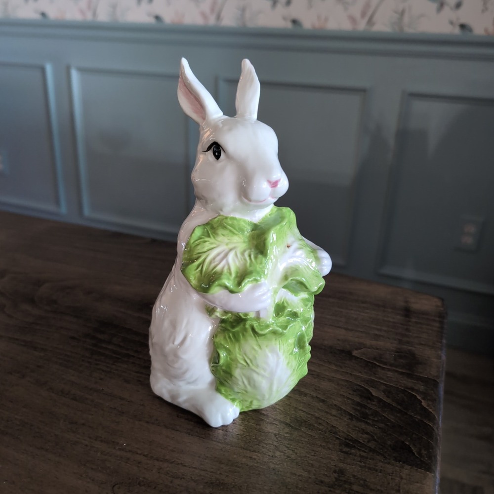 CornerRuby 8" Bunny Figurine White Ceramic Rabbit with Cabbage Easter Decor